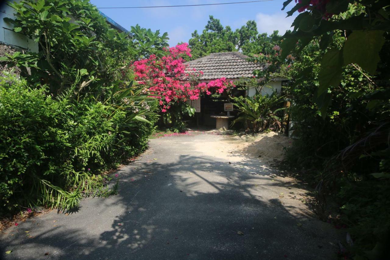 Kukuru Camping Hotel Miyakojima  Exterior foto